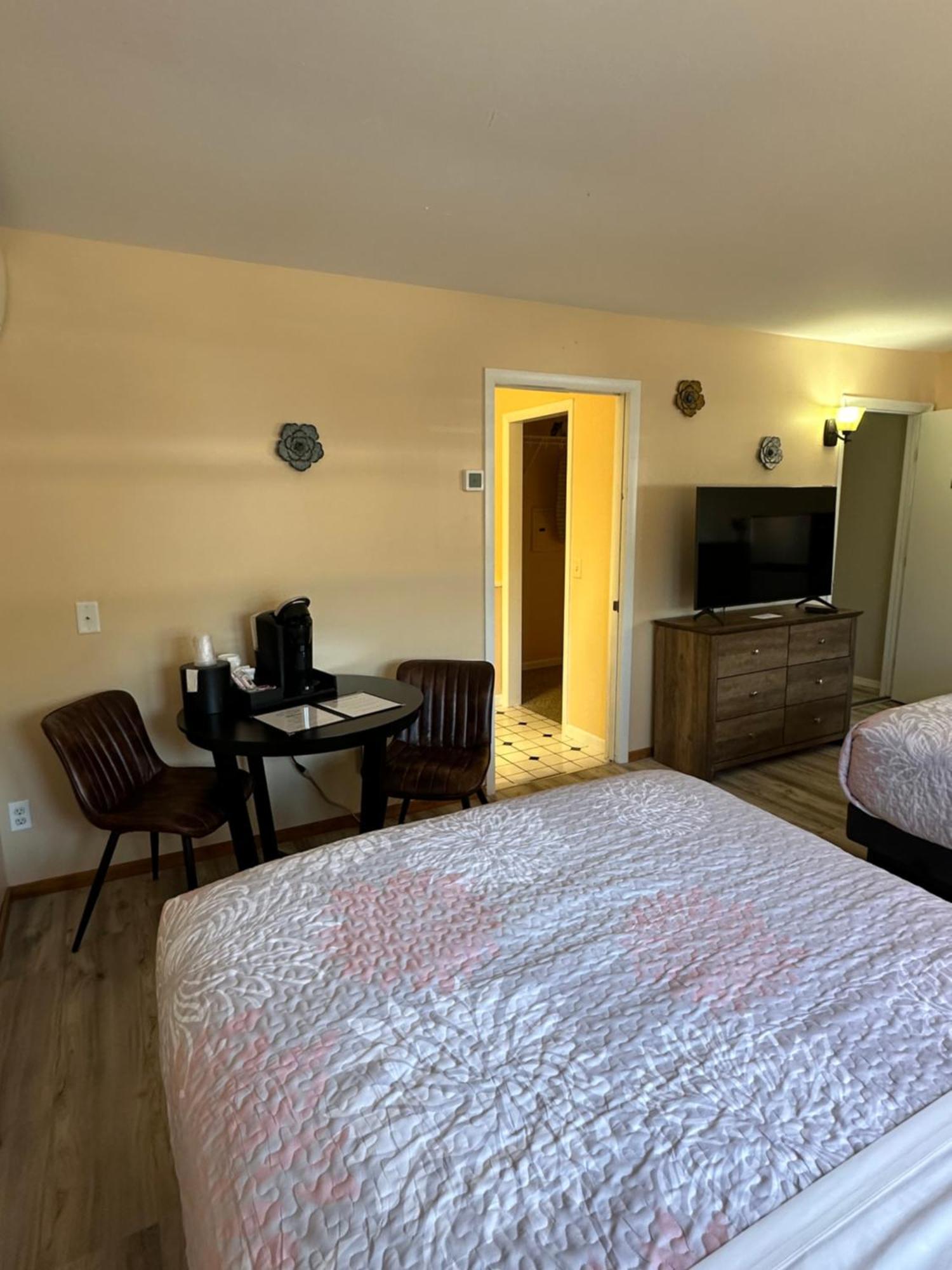 Downtown Inn Sister Bay Εξωτερικό φωτογραφία